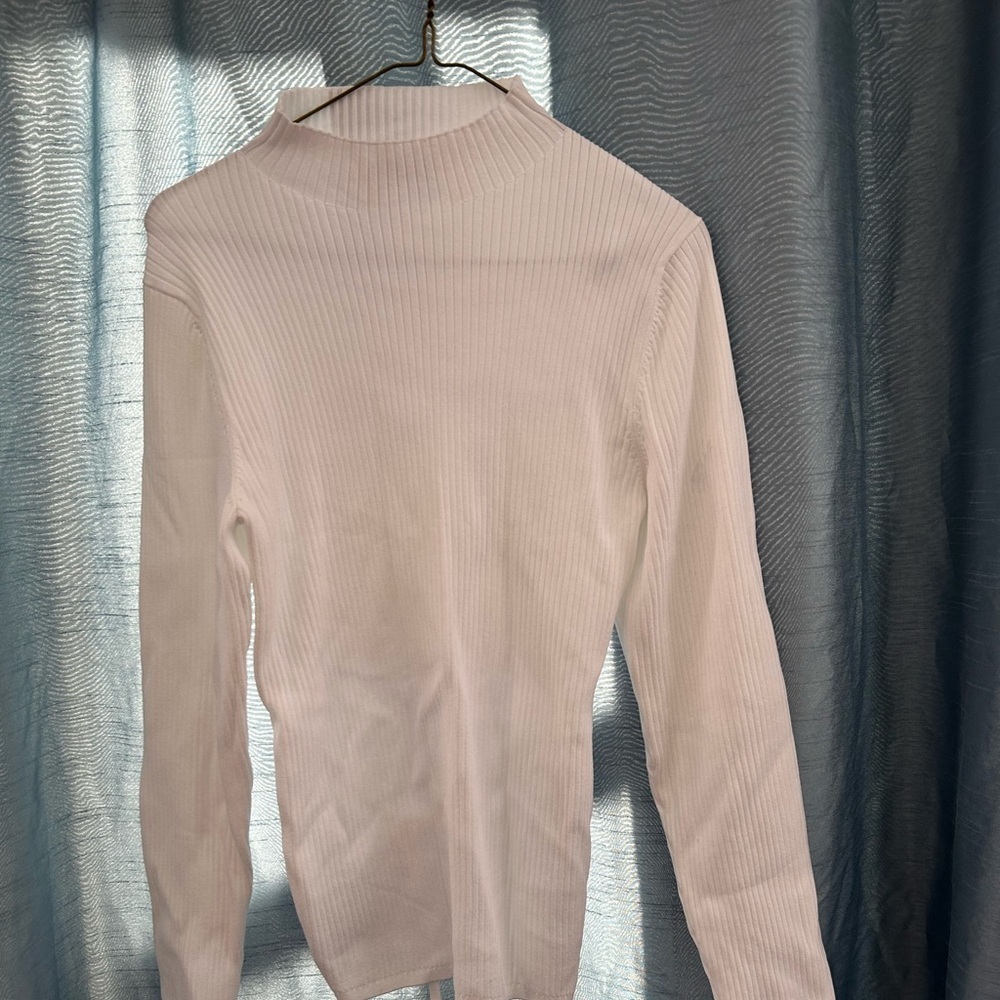 Aritzia Babaton Sculpt Knit Tie Back Long Sleeve Top size L - new or like new